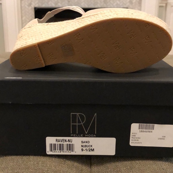 Pelle Moda Wedge Sandel. Women’s 9.5 New with Box. - Picture 5 of 8